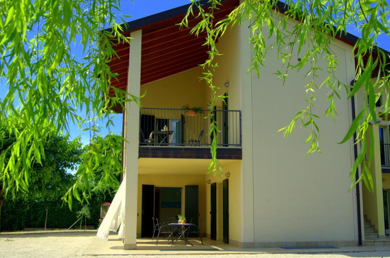 Bb Il Grande Salice Bike Friends Bed and Breakfast Ponti sul Mincio Exteriör bild