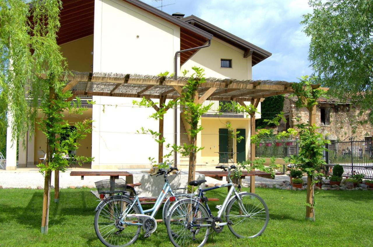 Bb Il Grande Salice Bike Friends Bed and Breakfast Ponti sul Mincio Exteriör bild